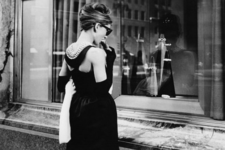 Ultimate Guide: Create Iconic Fashion Moments in Your Daily Life