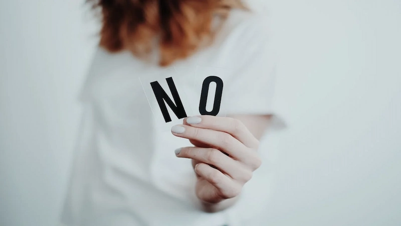 21 Phrases to Avoid When Speaking with Friends Who Don't Have Children: A Guide to Nurturing Friendships